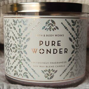 Pure Wonder 3 wick Candle B&BW